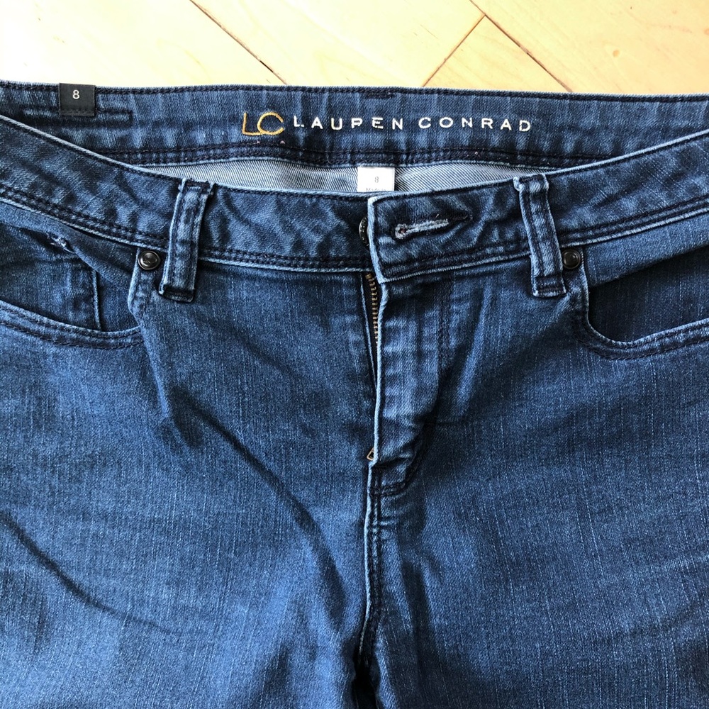 Blue Jeans - Picture 2 of 4